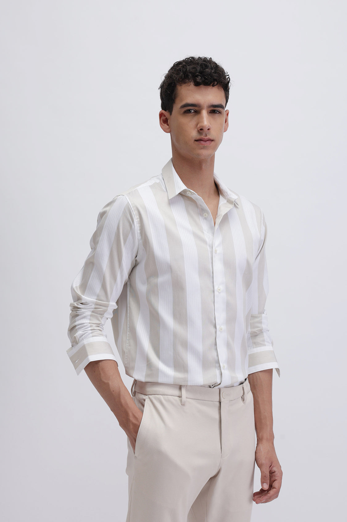 STRIPED SLIM FIT SHIRT
