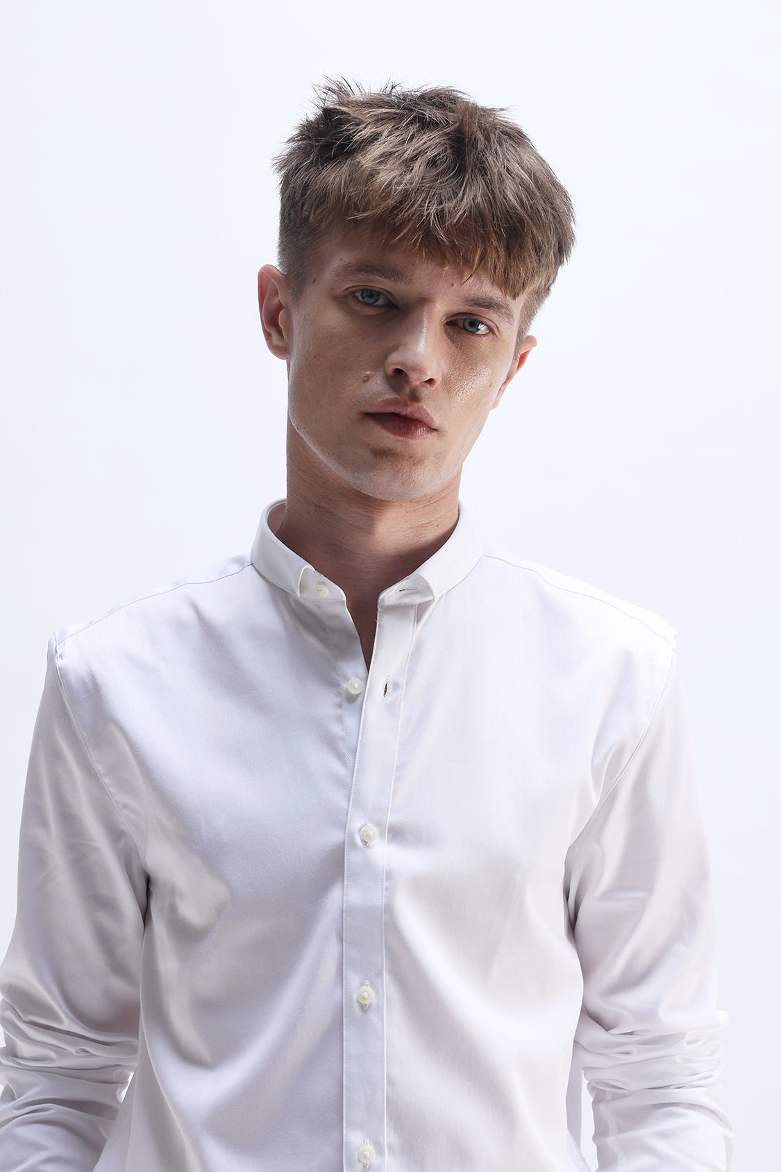 SLIM FIT PLAIN SHIRT