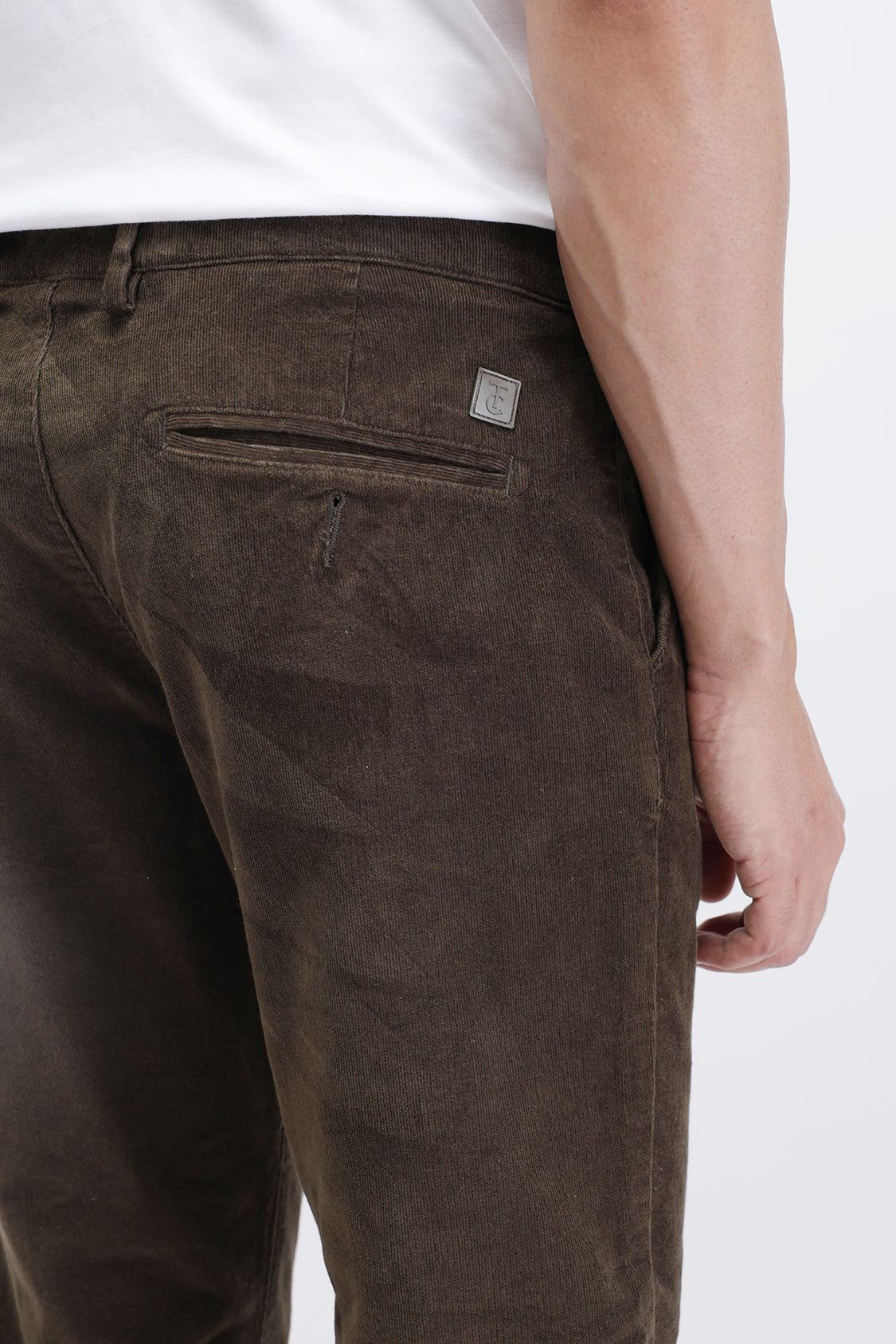 SLIM FIT CORDUROY TROUSER