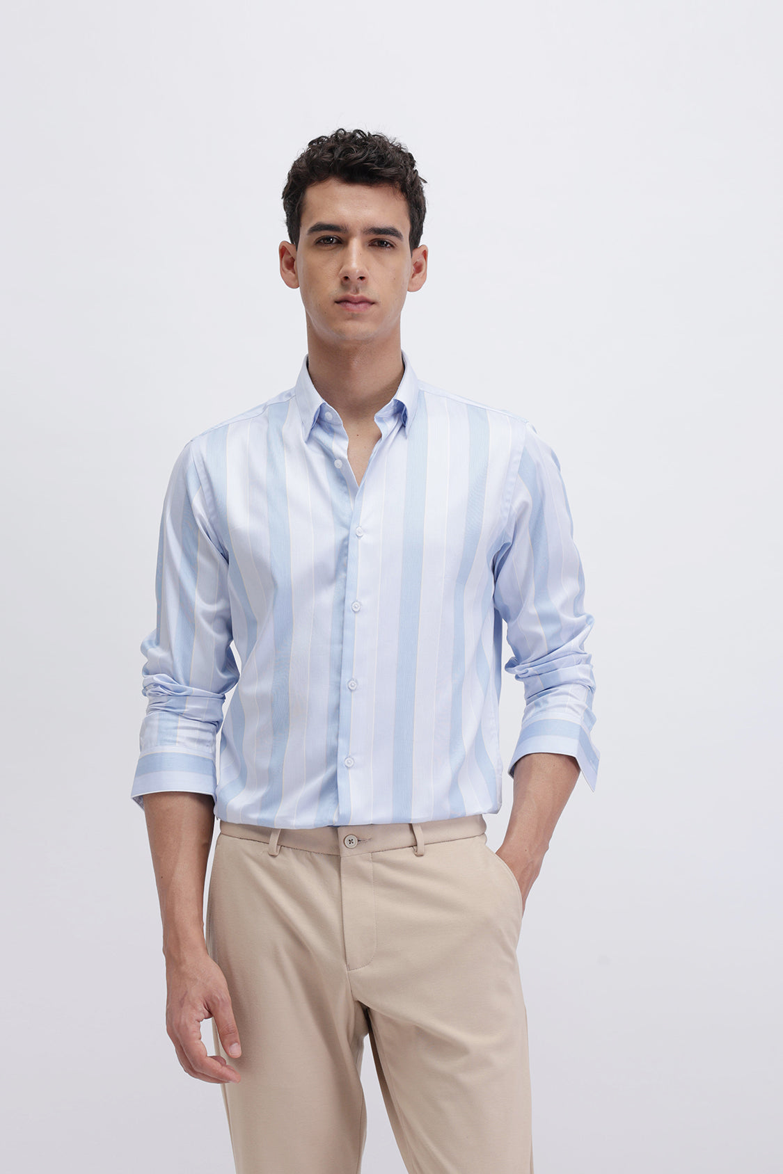 VERTICAL STRIPED SHIRT