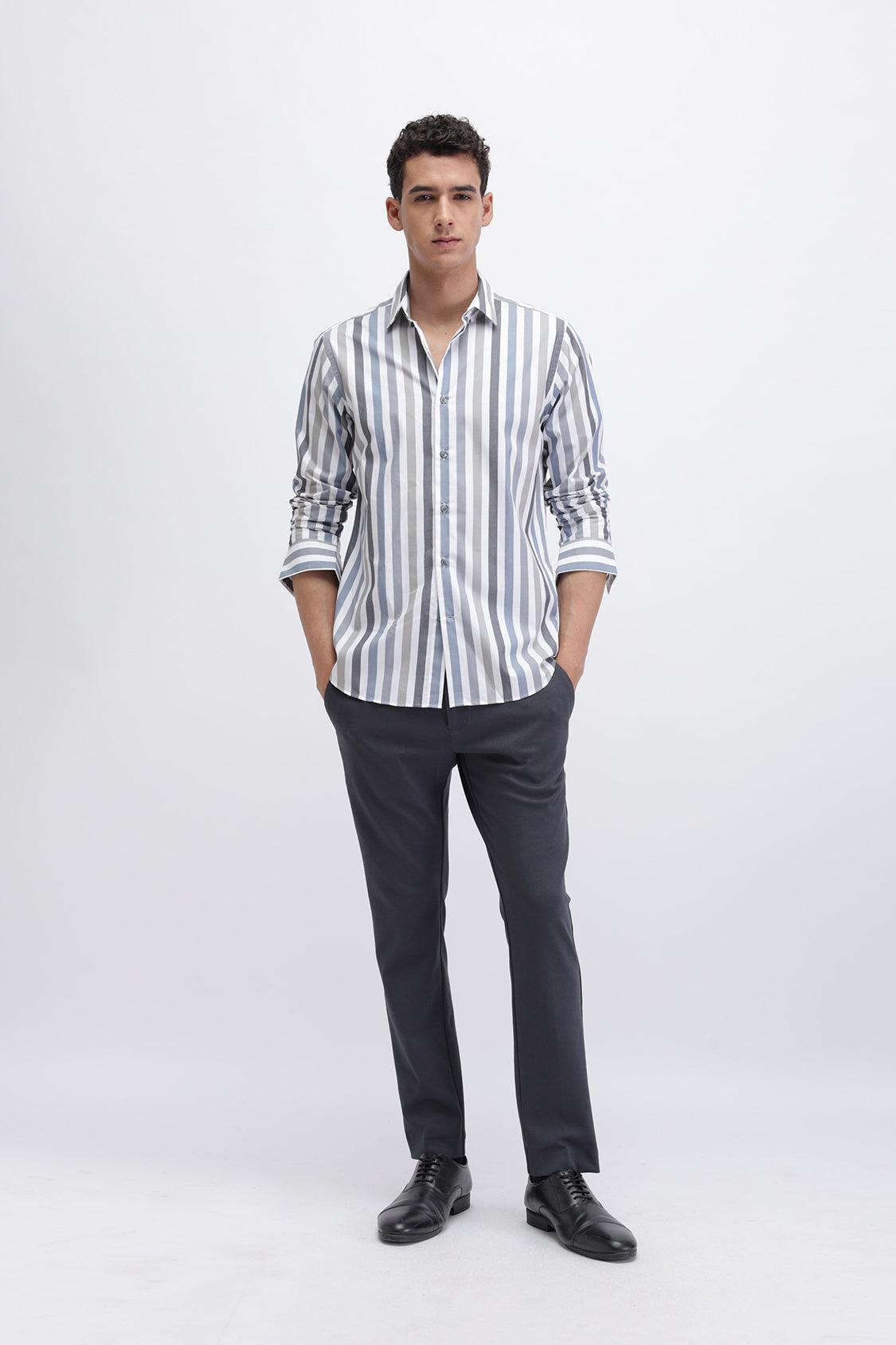 VERTICAL STRIPED SHIRT
