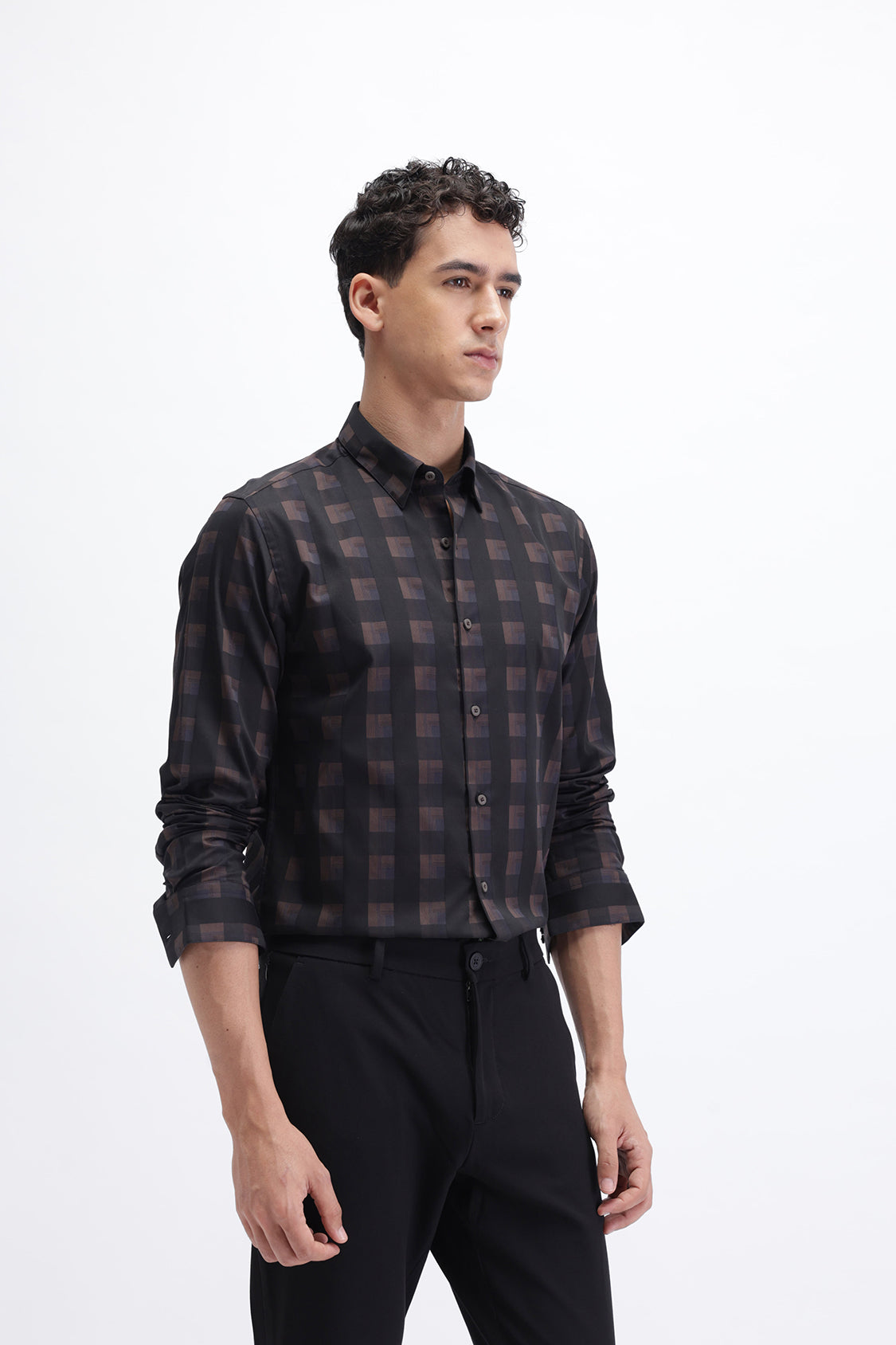 SLIM FIT CHECKERED SHIRT