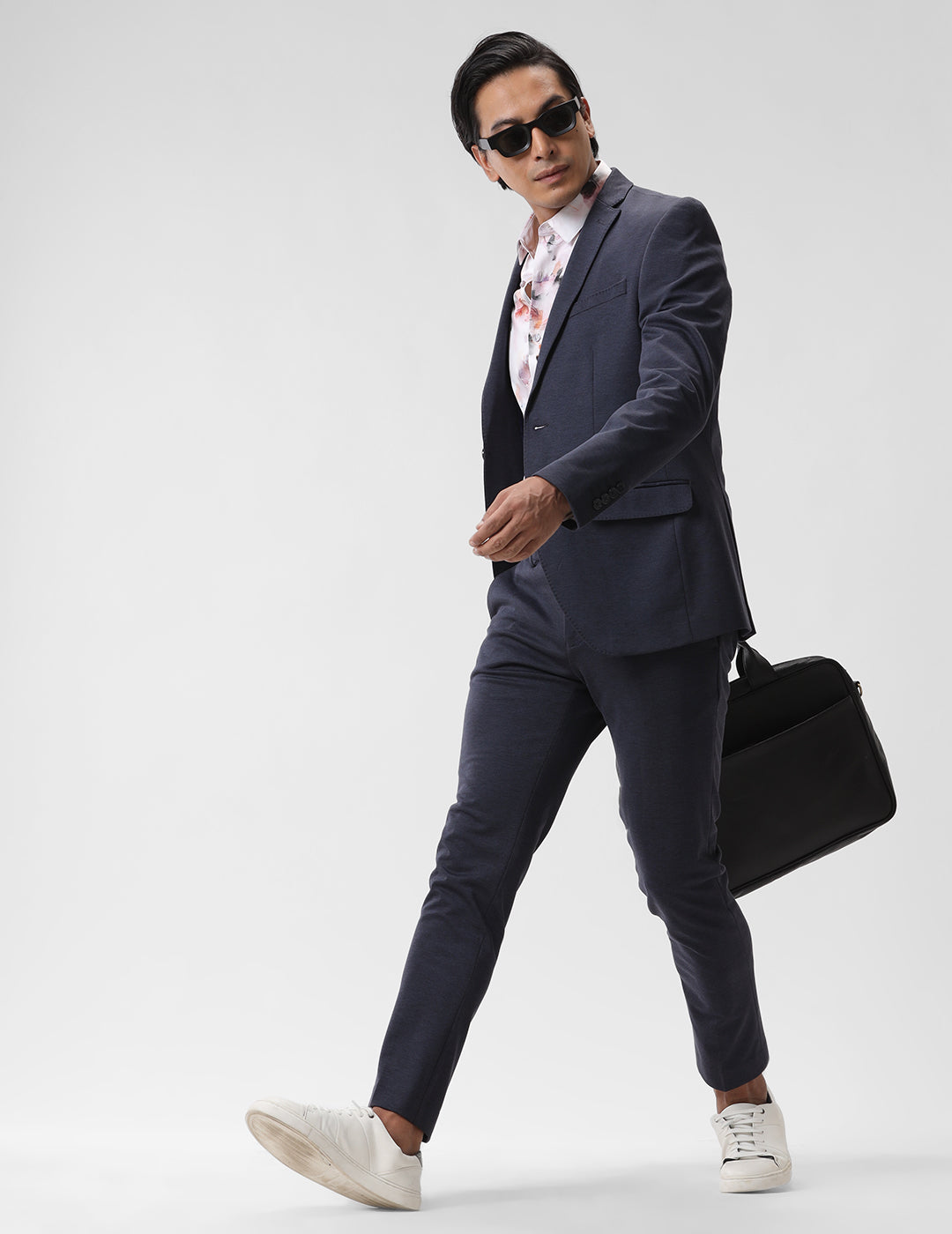 Men's Slim Fit Single Breasted Dark Blue Formal Blazer