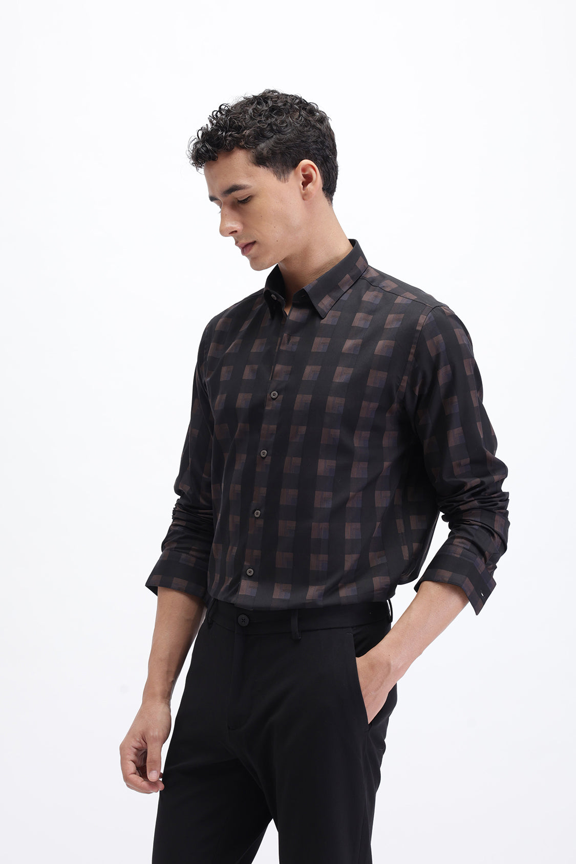 SLIM FIT CHECKERED SHIRT