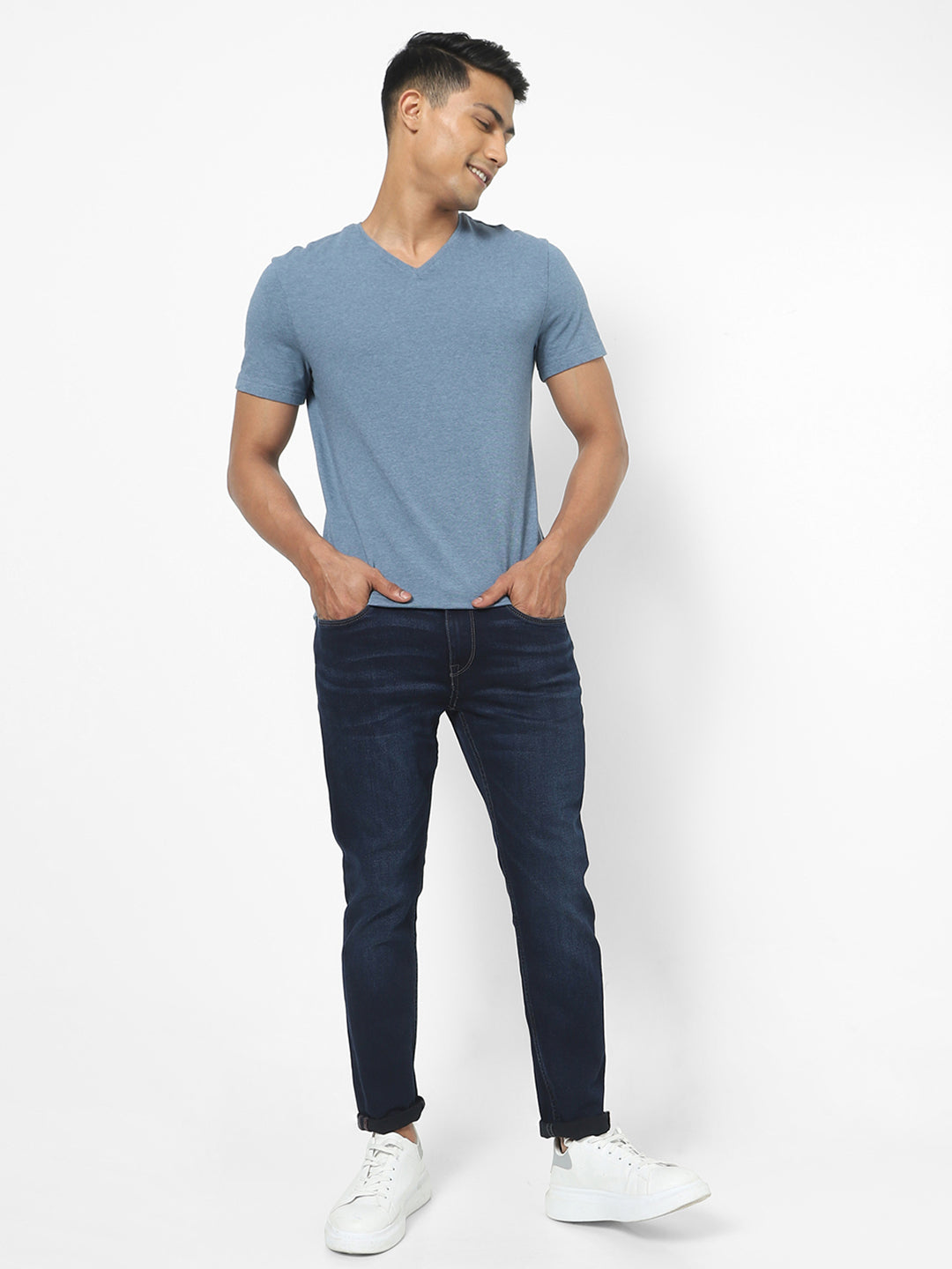 Men Slim Mid Rise Blue Jeans