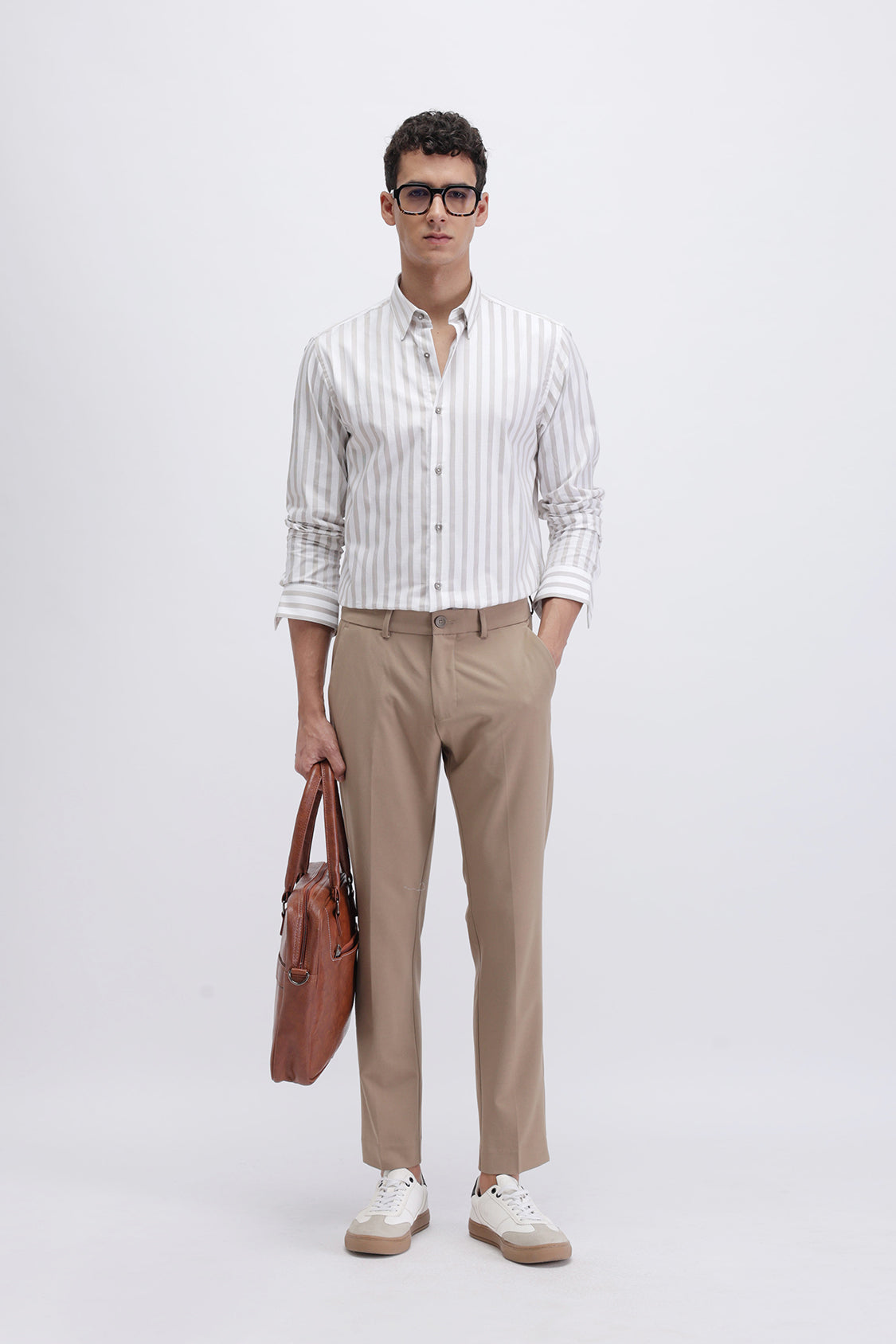 VERTICAL STRIPED SLIM FIT SHIRT